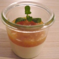 Panna Cotta mit Orangen-Confit